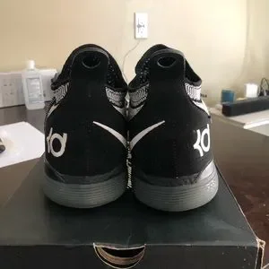 Nike | Shoes | Worn Only A Handful Of Times Slight Wear On  display picture 2